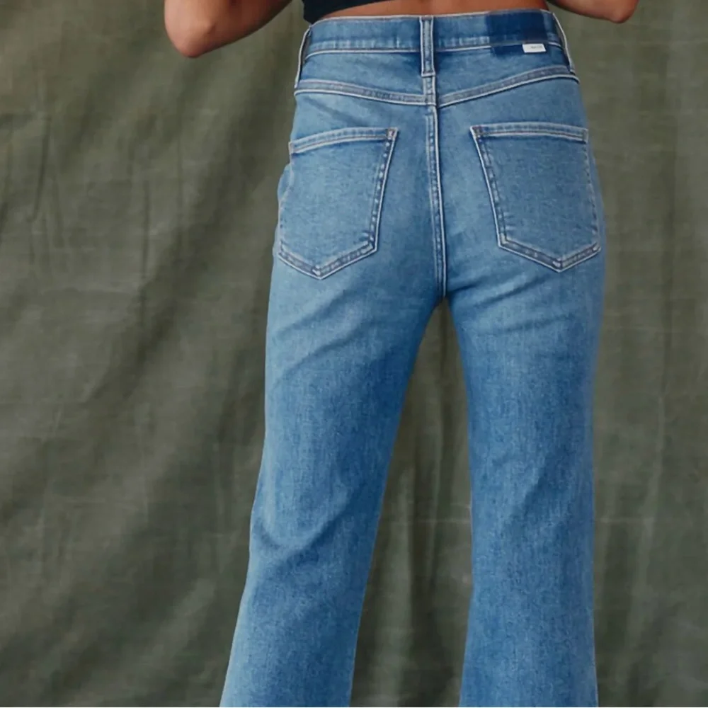 Daze Go Getter Flare Jeans - Picture 2 of 10